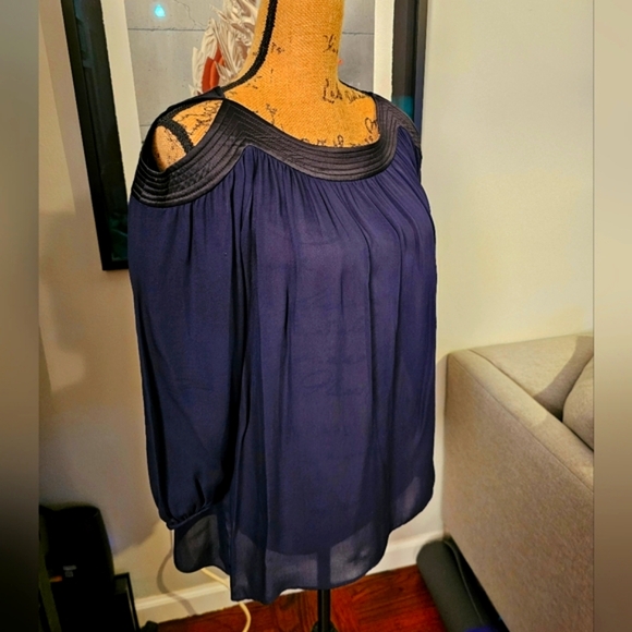 Club Monaco open shoulder blouse - Picture 2 of 6